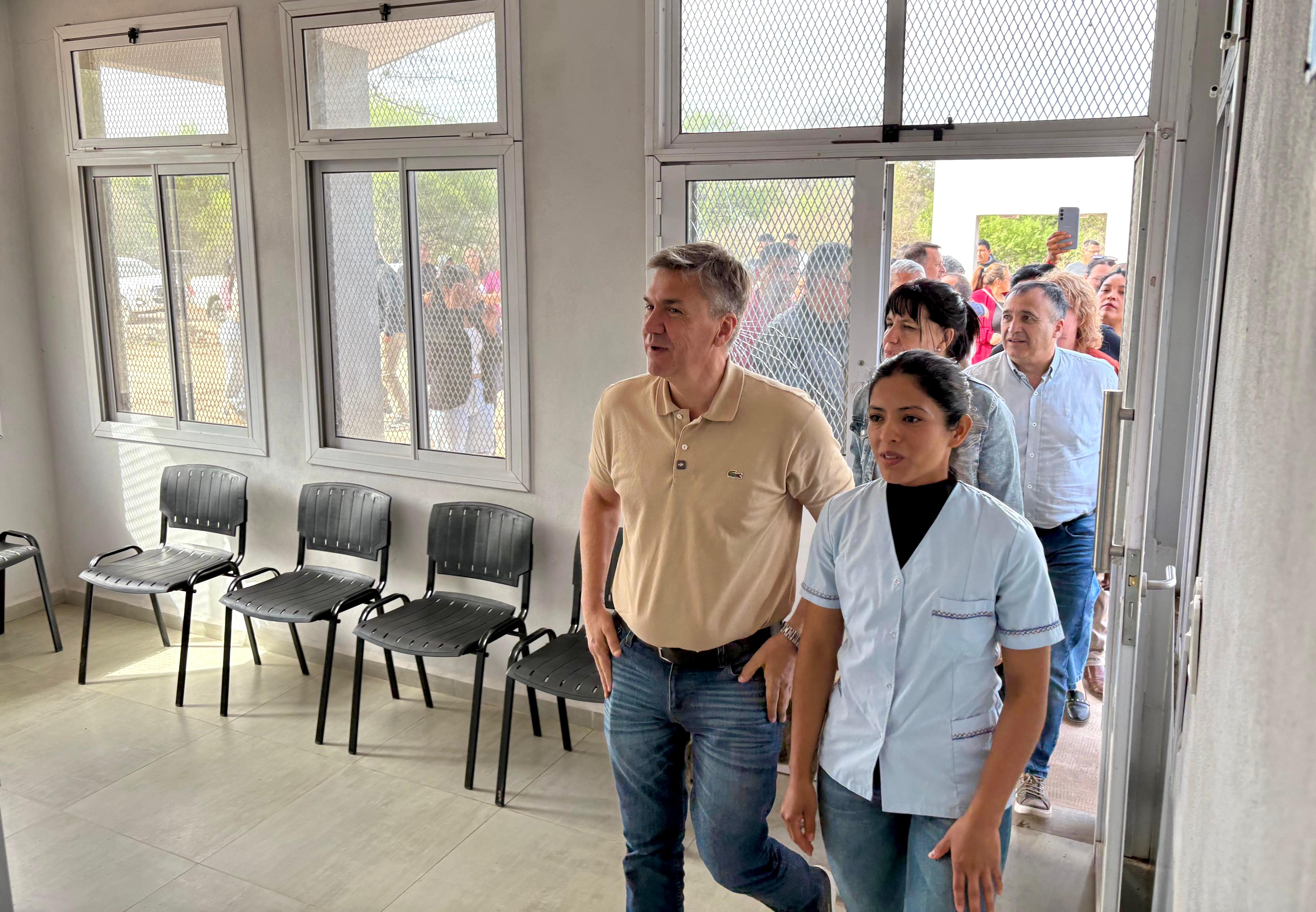 *EL GOBERNADOR ZDERO INAUGURÓ 3  NUEVOS CENTROS DE SALUD EN EL IMPENETRABLE