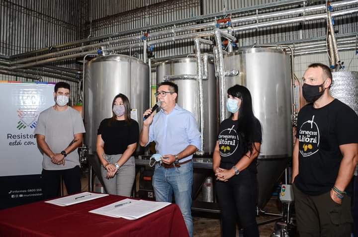GUSTAVO MARTINEZ: CELEBRANDO LOS 144 AÑOS DE RESISTENCIA FIRMAMOS CONVENIO CON CERVECEROS DEL LITORAL