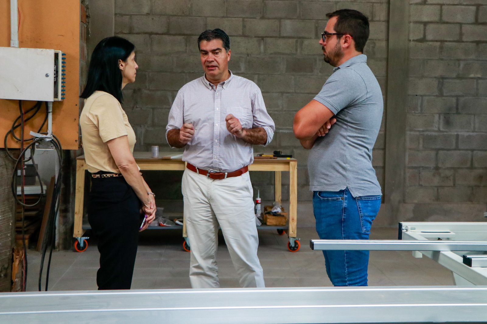 *CAPITANICH RECORRIÓ LA FÁBRICA “DECO MUEBLES” Y PROYECTÓ NUEVAS LÍNEAS DE FINANCIAMIENTO Y ACOMPAÑAMIENTO ESTATAL*