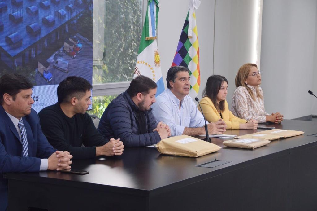*MÁS OBRAS, MÁS DERECHOS: EL GOBIERNO CONSTRUIRÁ UNA NUEVA CENTRAL AGROALIMENTARIA EN BARRANQUERAS Y AMPLIARÁ EL HOSPITAL DE QUITILIPI*