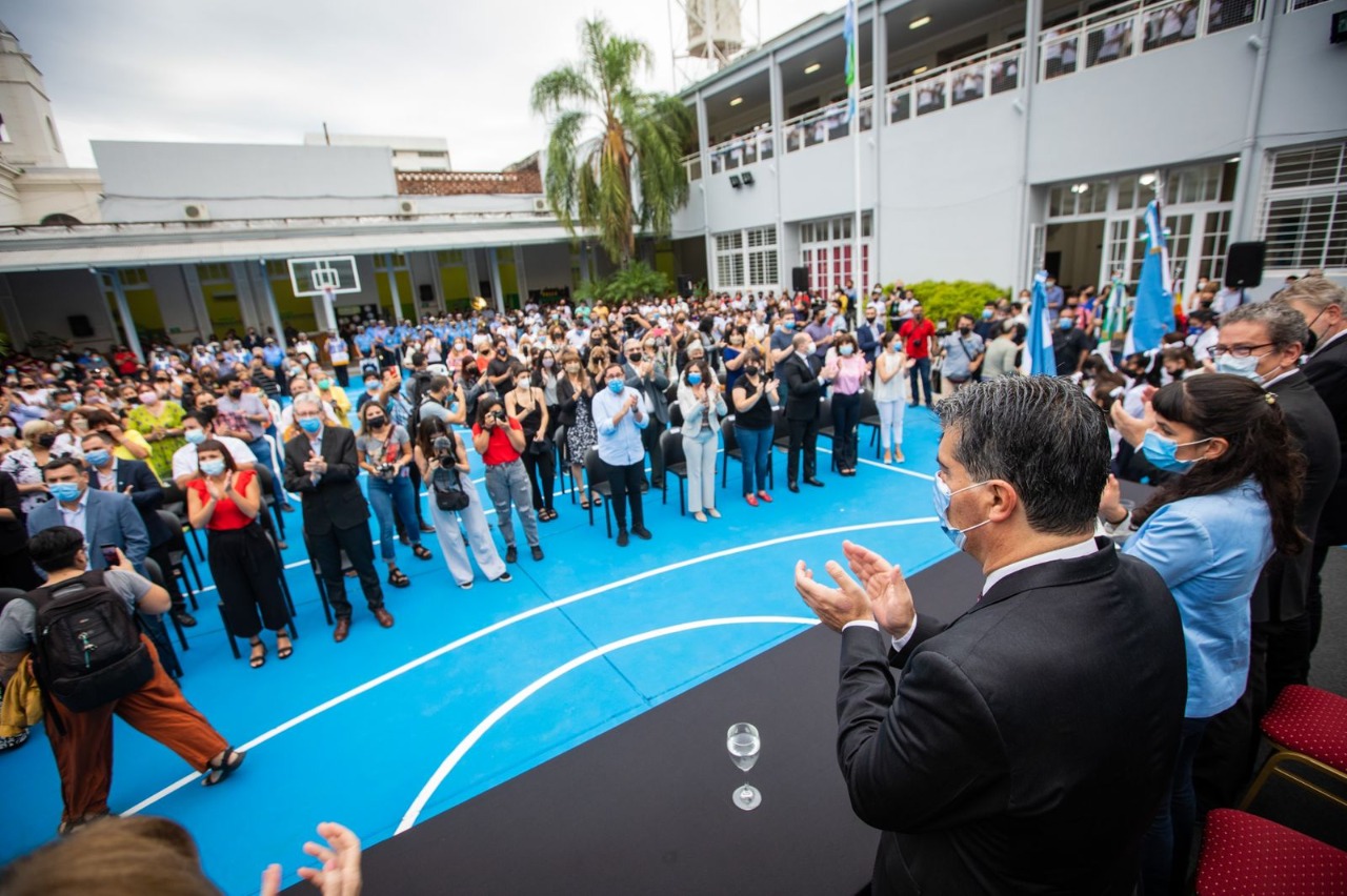 COMENZARON LAS CLASES: CAPITANICH DESTACÓ EL COMPROMISO DE DOCENTES, ESTUDIANTES Y PADRES PARA VOLVER A LA ESCUELA