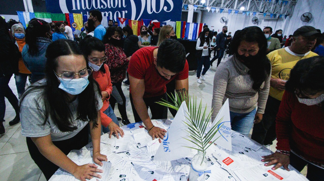 INVASION DEL AMOR DE DIOS: Miles de peticiones fueron contestadas en las 24 horas de oración*