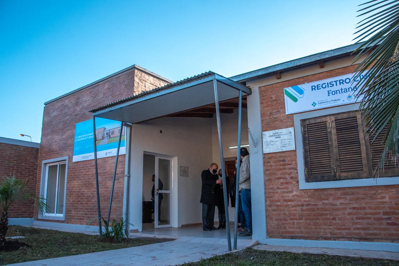 OBRAS PÚBLICAS: EL GOBIERNO INAUGURÓ REFACCIONES DEL REGISTRO CIVIL DE FONTANA