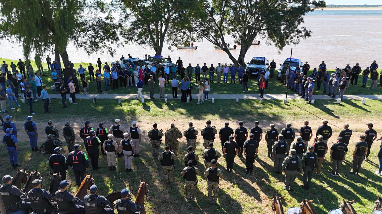 ISLA DEL CERRITO: EL GOBERNADOR ZDERO LANZÓ EL OPERATIVO DE SEGURIDAD “FRONTERA HÚMEDA” PARA COMBATIR EL DELITO, EL NARCOTRÁFICO Y EL CRIMEN ORGANIZADO
