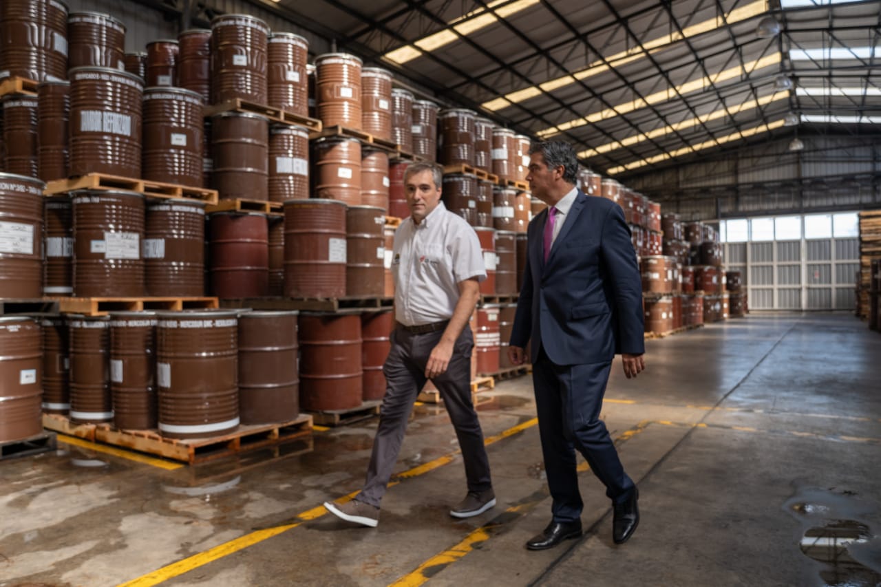 *CAPITANICH ACORDÓ MILLONARIO PLAN DE INVERSIÓN PARA LA PRODUCCIÓN DE MIEL E INSTALACIÓN DE UN CENTRO DE LOGÍSTICA*