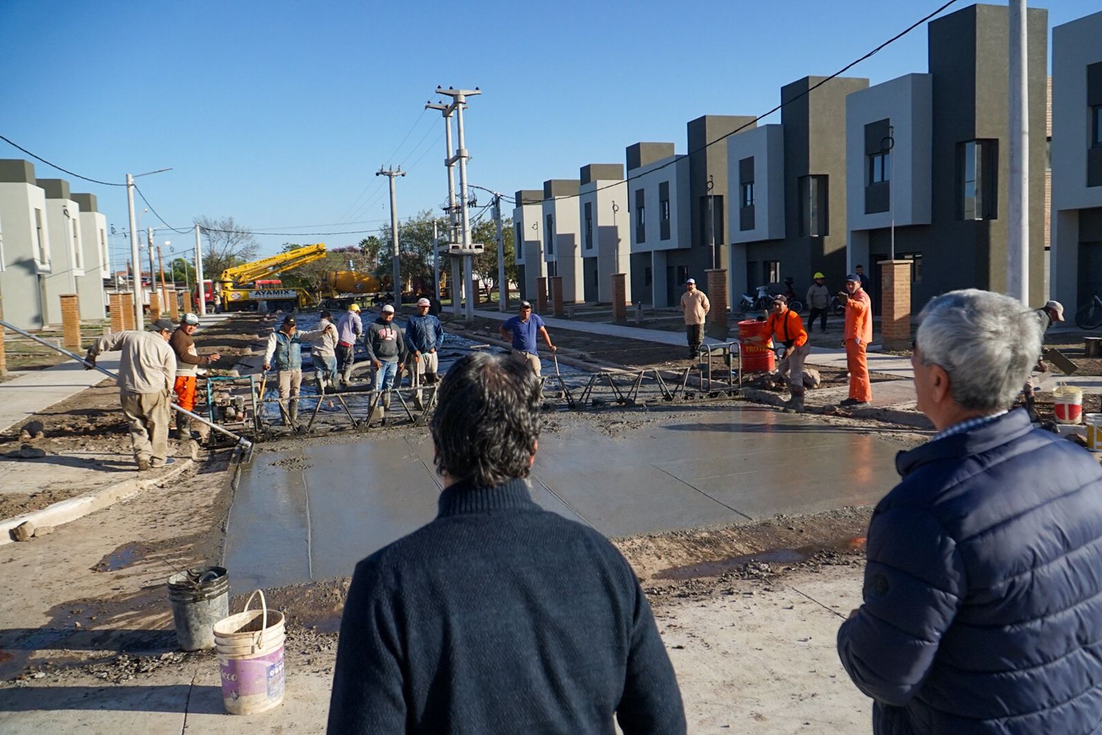 CAPITANICH RECORRIÓ LAS OBRAS DE VIVIENDAS Y PAVIMENTO SUTIV: “IMPULSAMOS UNA FUERTE REDUCCIÓN DEL DÉFICIT HABITACIONAL EN LA PROVINCIA”
