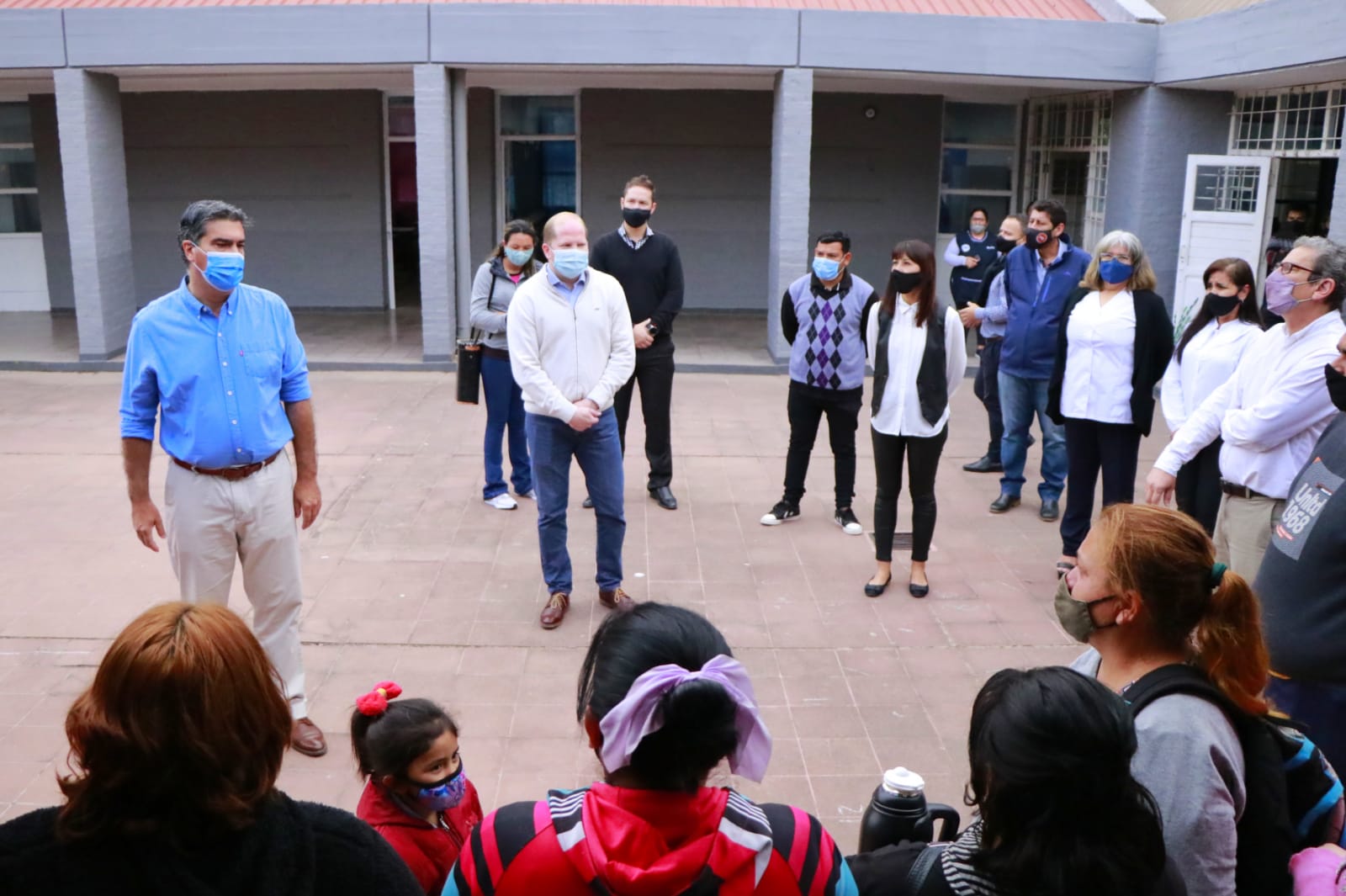 El Gobierno inauguró las refacciones de la escuela 949 de Resistencia