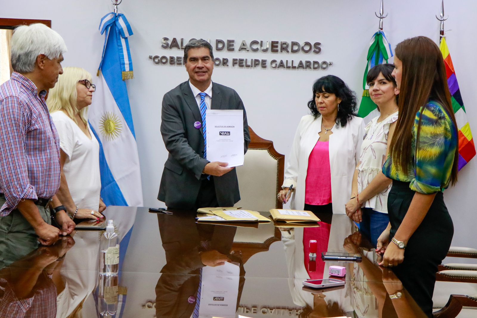 *ABRIERON LOS SOBRES DE LICITACIÓN PARA PAVIMENTAR LAS AVENIDAS EDISON Y LYNCH ARRIBÁLZAGA, ESTRATÉGICAS PARA LA CONECTIVIDAD DEL ÁREA METROPOLITANA*