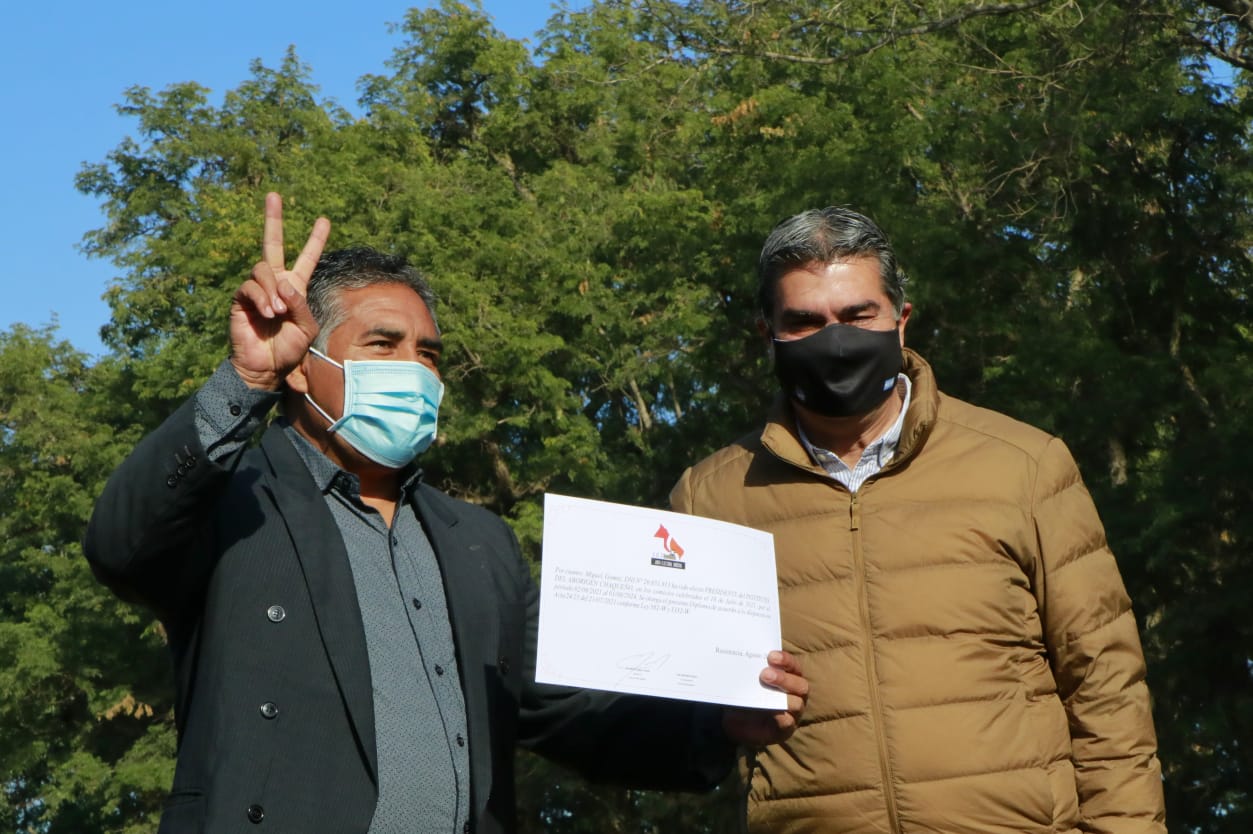 INSTITUTO DEL ABORIGEN CHAQUEÑO: CAPITANICH ACOMPAÑÓ LA ASUNCIÓN DE MIGUEL GÓMEZ, FLAMANTE PRESIDENTE  