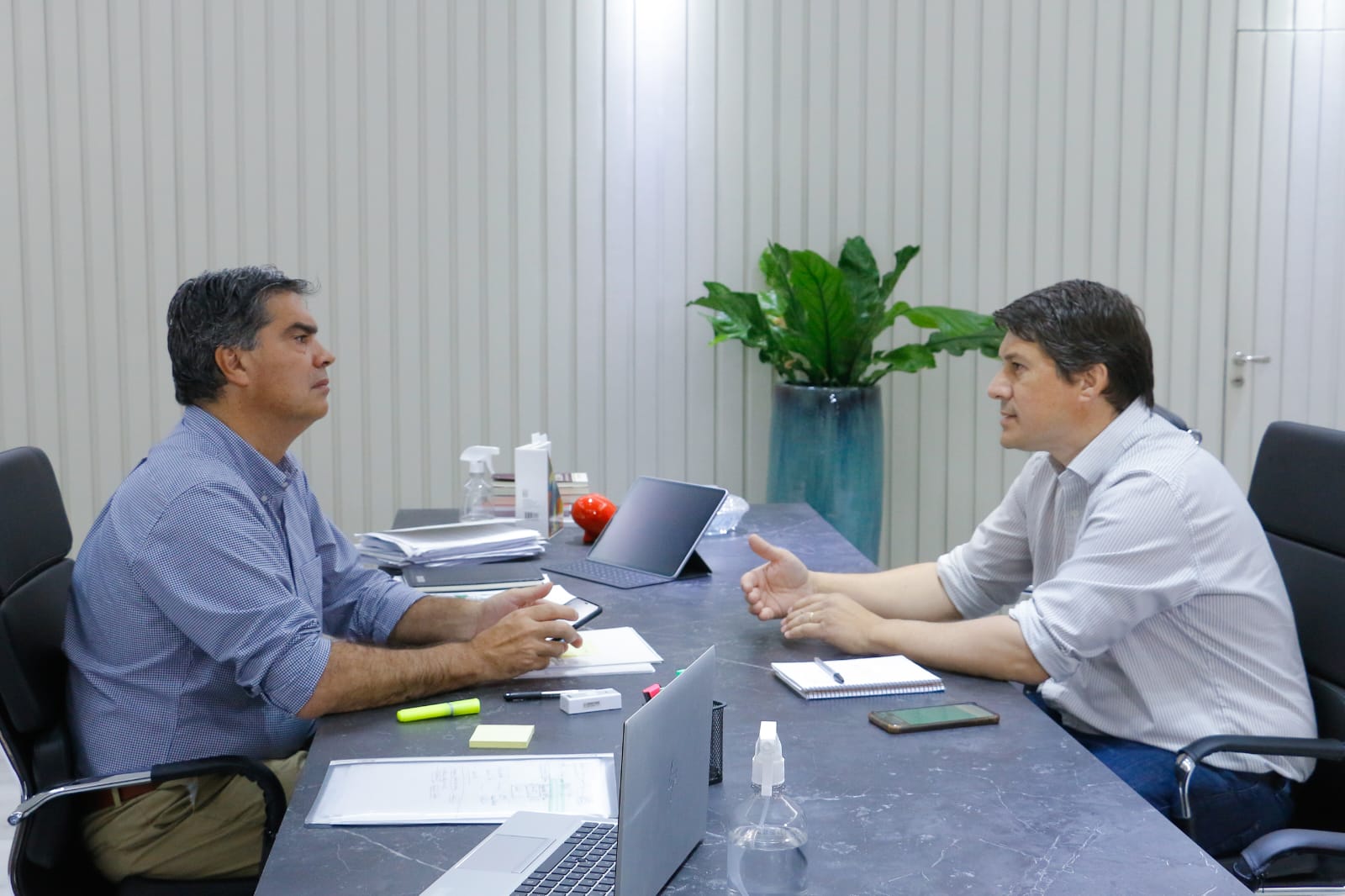 *CAPITANICH DEFINIÓ AGENDA DE OBRAS PRIORITARIAS JUNTO A LOS MUNICIPIOS DE MACHAGAI, COLONIA ELISA, Y AVIA TERAI*