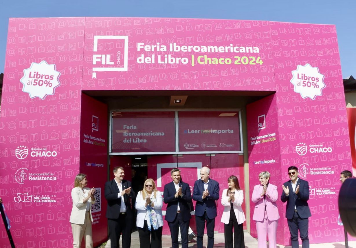 EL GOBERNADOR ZDERO INAUGURÓ DE LA FERIA IBEROAMERICANA DEL LIBRO: “ESTAMOS COMPROMETIDOS CON LA EDUCACIÓN, CON LA CULTURA Y CON NUESTRO CHACO”, MANIFESTÓ.