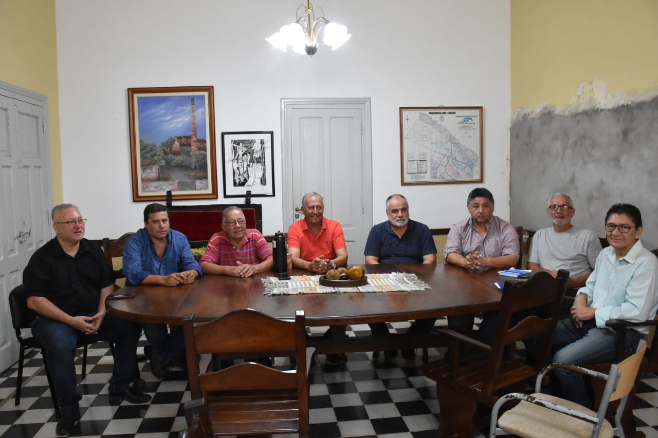 CIERRE E INICIO DE LOS CAMPEONATOS AUTOMOVILÍSTICOS 2023 Y 2024 SE REALIZAN EN VILLA ÁNGELA