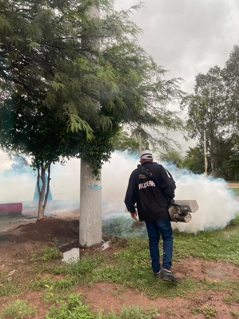 SECRETARIA DE  MEDIO AMBIENTE DE VILLA ÁNGELA TOMA MEDIDAS CONTRA LA INVASIÓN DE MOSQUITOS TRAS LA INTENSAS LLUVIAS