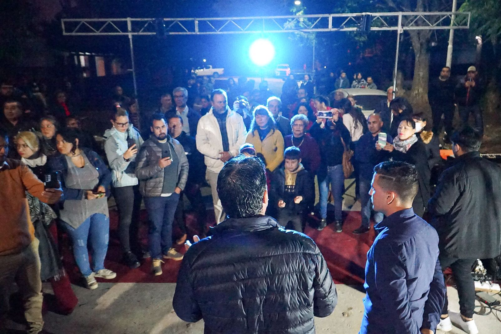 *EL GOBIERNO INAUGURÓ LAS REFACCIONES EN LA FÁBRICA CULTURAL DE PUERTO TIROL Y HABILITÓ NUEVAS CUADRAS DE PAVIMENTO*