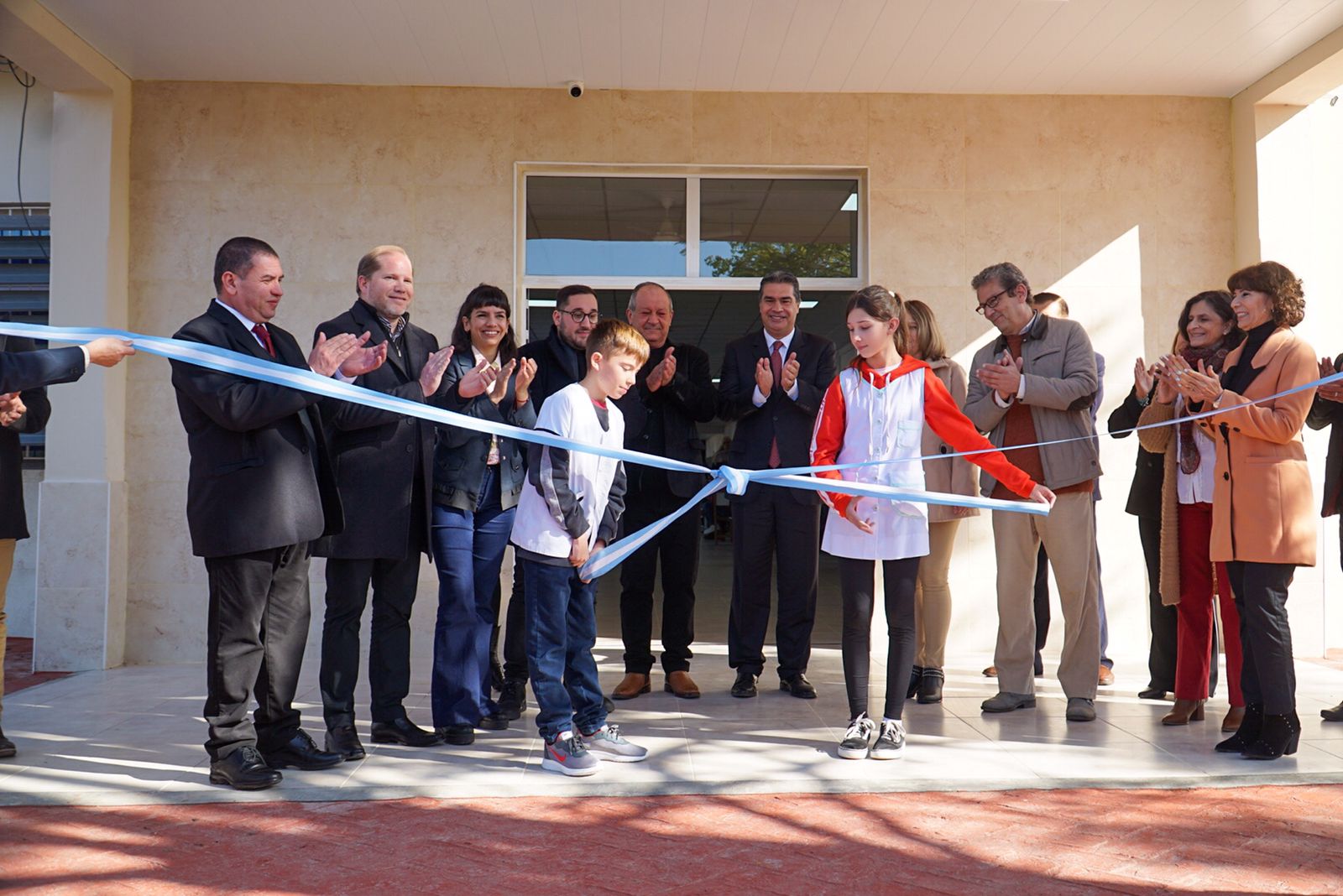 *LA CLOTILDE: CAPITANICH INAUGURÓ PAVIMENTO, LA REFACCIÓN DE LA ESCUELA 219 Y LA AMPLIACIÓN DEL REGISTRO CIVIL*