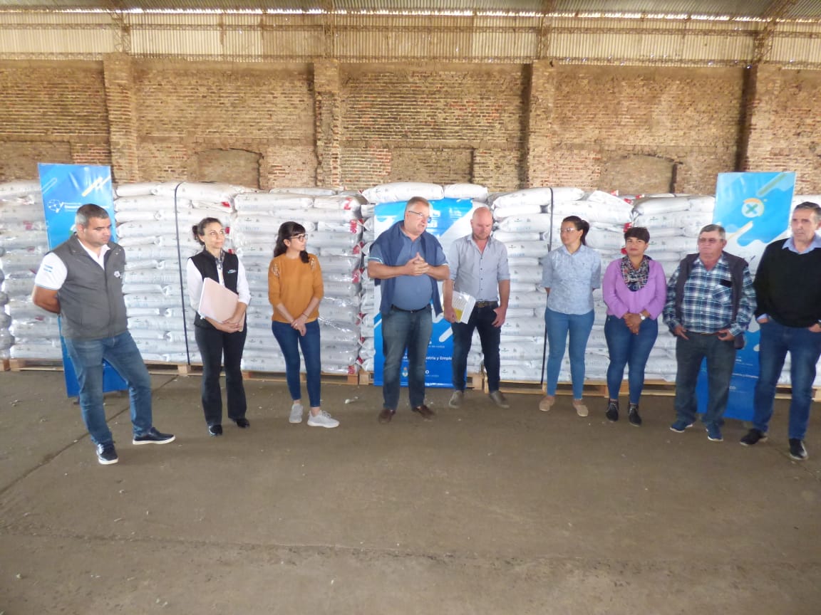 *JUAN JOSÉ CASTELLI: EL GOBIERNO REPARTIÓ SEMILLAS CERTIFICADAS PARA LA SIEMBRA DE ALGODÓN Y SUBSIDIOS EN COMBUSTIBLE*