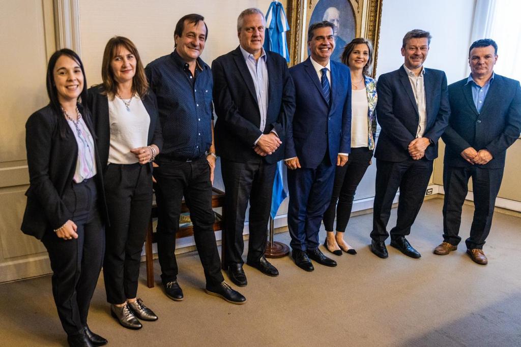 *ANTE NACIÓN, CAPITANICH GESTIONA MÁS OBRAS EDUCATIVAS Y LA CONTINUIDAD DE LAS RUTAS DE EL IMPENETRABLE*