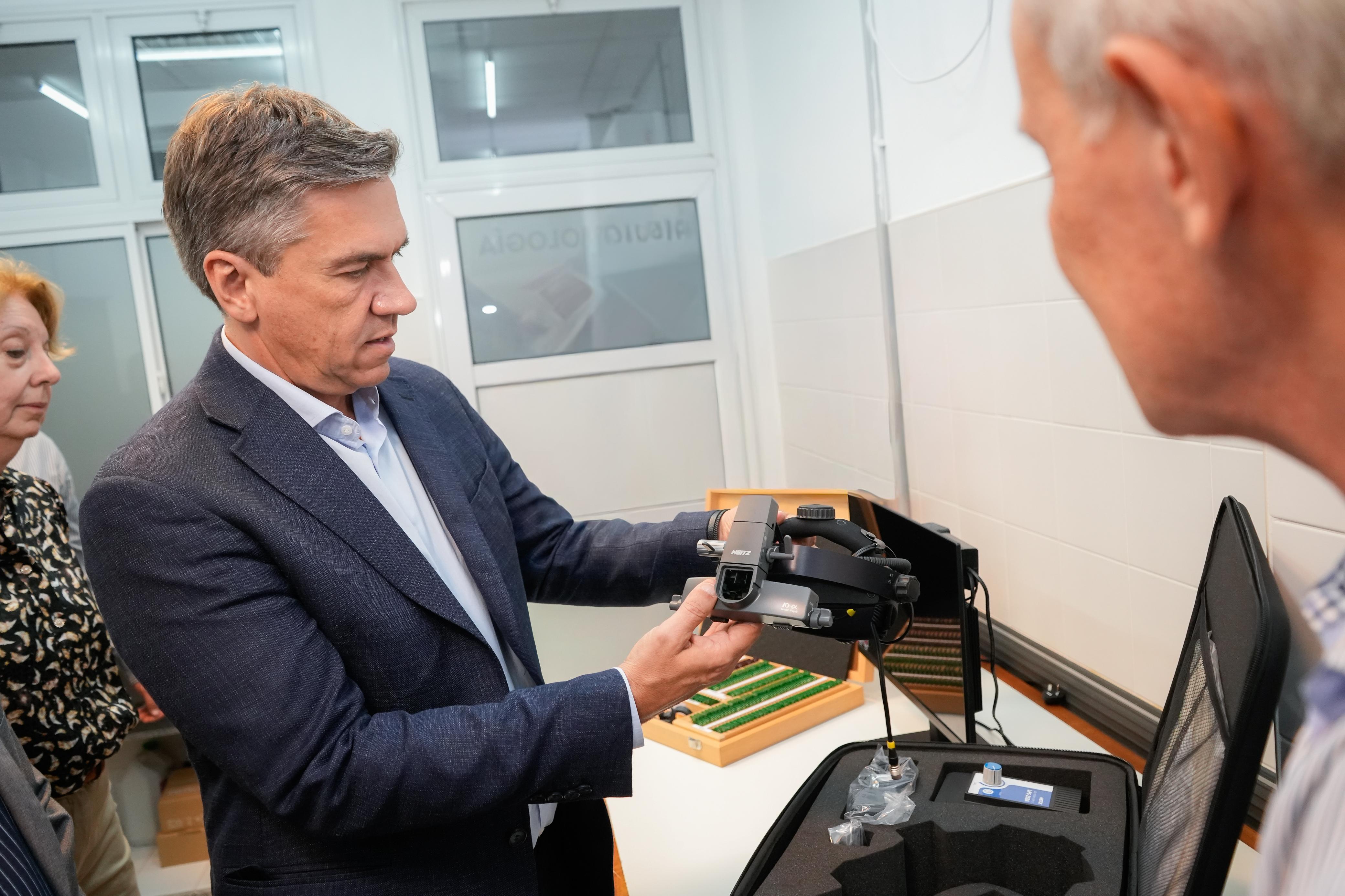 S&Aacute;ENZ PE&Ntilde;A: ZDERO INAUGUR&Oacute; EL NUEVO CONSULTORIO OFTALMOL&Oacute;GICO EN EL HOSPITAL 4 DE JUNIO