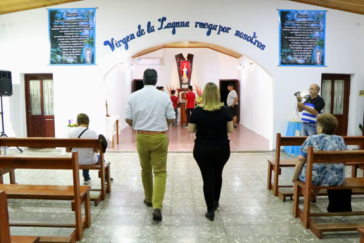 EN MESÓN DE FIERRO, CAPITANICH ACOMPAÑÓ LA PRIMERA MISA DE CELEBRACIÓN POR LA VIRGEN DE LA LAGUNA