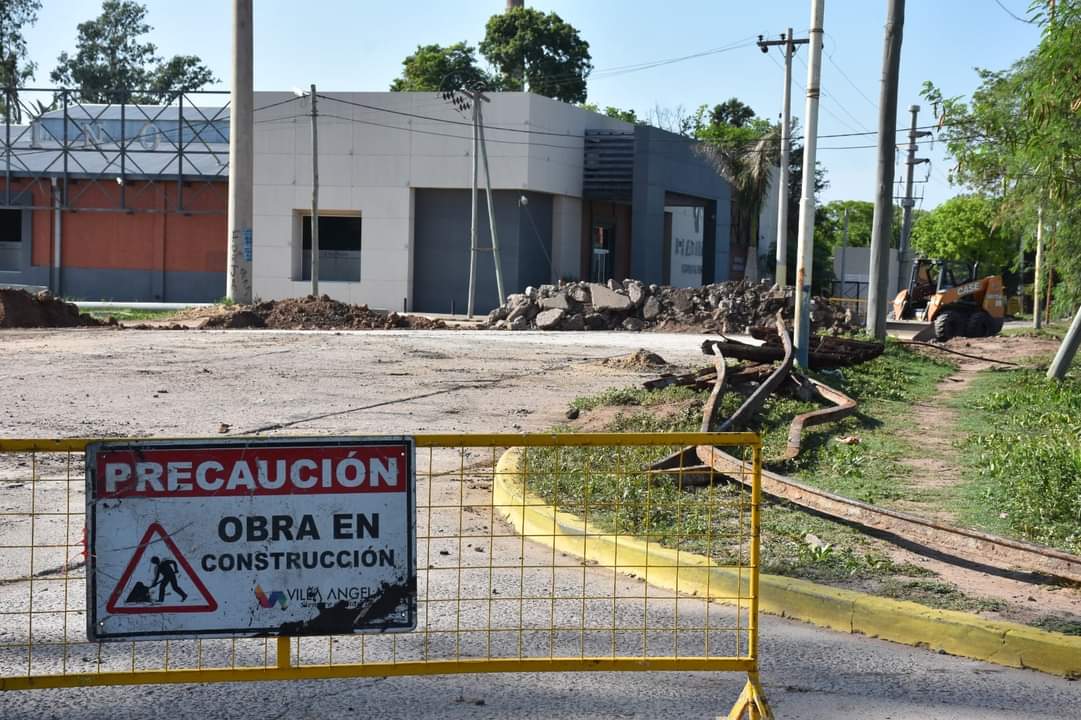 VILLA ANGELA: LA MUNICIPALIDAD CONTINÚA CON EL PLAN DE BACHEO