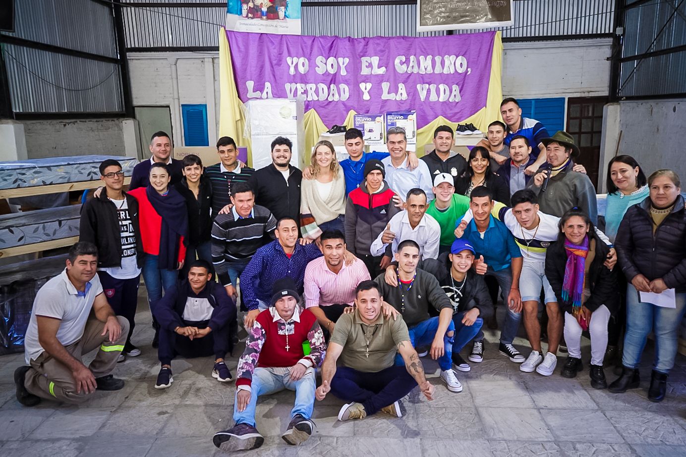 *CAPITANICH ENTREGÓ EQUIPAMIENTO Y MOBILIARIO AL HOGAR CRISTO REY: "ES INMENSO EL TRABAJO QUE HACEN”*