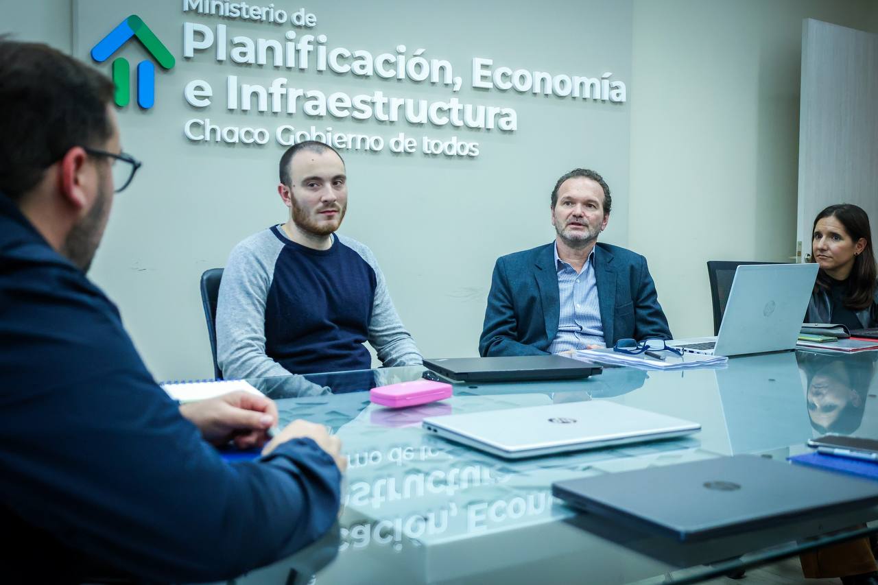 *PEREZ PONS SE REUNIÓ CON LA DIRECCIÓN NACIONAL DE ASUNTOS PROVINCIALES*