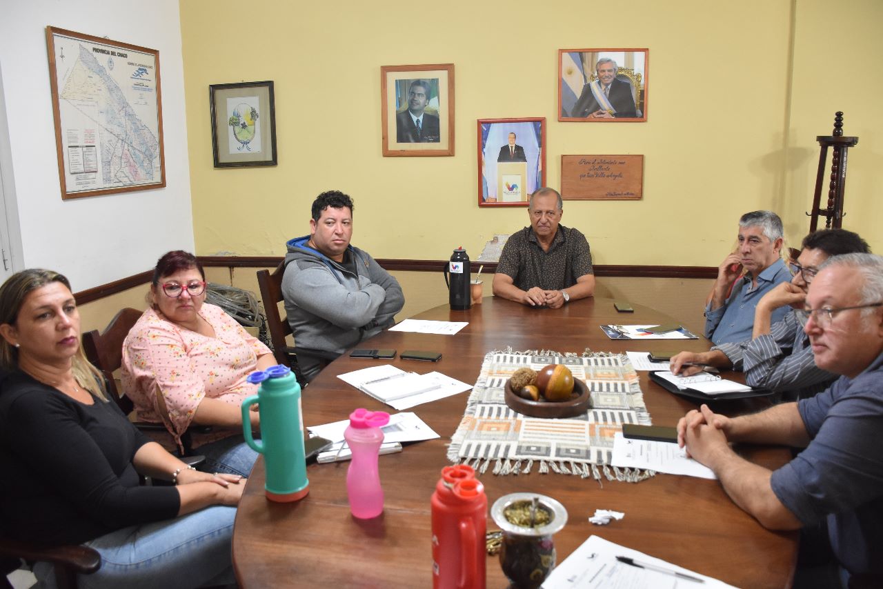 EL INTENDENTE ADALBERTO PAPP REUNIÓ A SU GABINETE PARA REFORZAR LA GESTIÓN