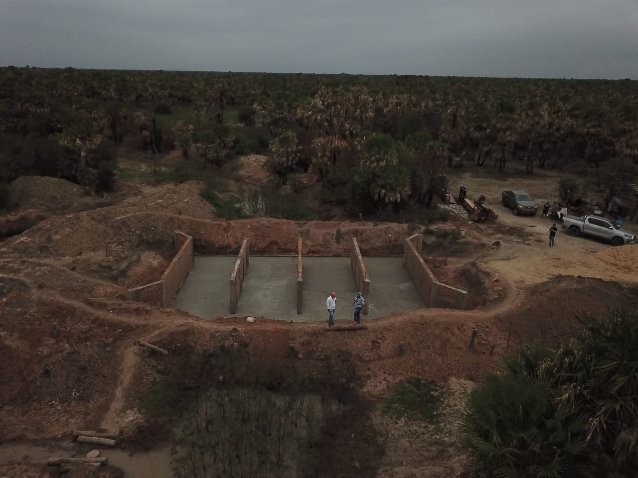 *LA APA REALIZA LA LIMPIEZA Y READECUACIÓN DEL CANAL RÍO MUERTO - LAS COLONIAS Y EL PALEOCAUCE TAÑIGO*