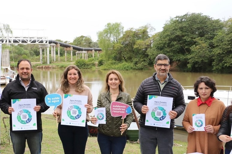 CHACO SOSTENIBLE: EL GOBIERNO PRESENTÓ EL PRIMER CUADERNILLO DE LA SERIE "AGUA Y AMBIENTE"