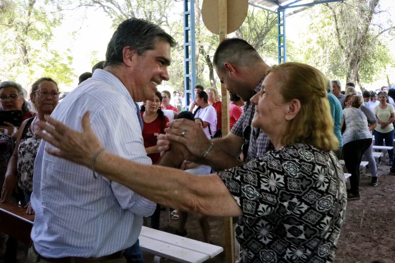 *EN EL DÍA DE LA VIRGEN DE LA LAGUNA, EL GOBERNADOR PARTICIPÓ DE LA MISA JUNTO A LA COMUNIDAD DE MESÓN DE FIERRO*