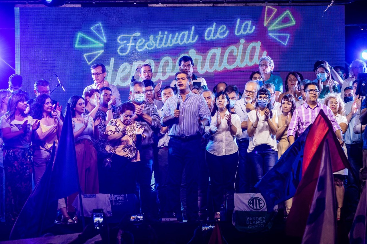 FESTIVAL DE LA DEMOCRACIA: CAPITANICH LLAMÓ A CONSTRUIR UN PACTO DEMOCRÁTICO, POLÍTICO Y SOCIAL