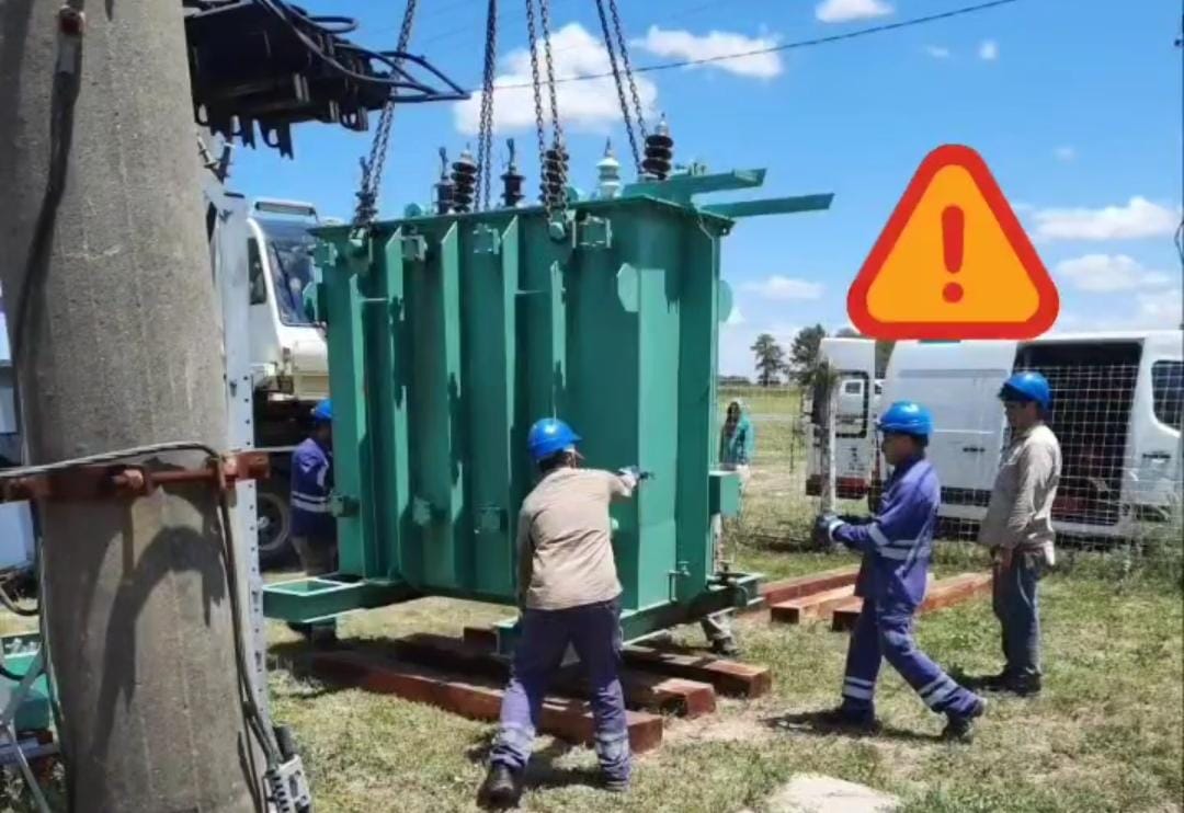 *INTENSO TRABAJOS DE SECHEEP TRAS LA FALLA DE UN TRANSFORMADOR EN CAMPO LARGO*
