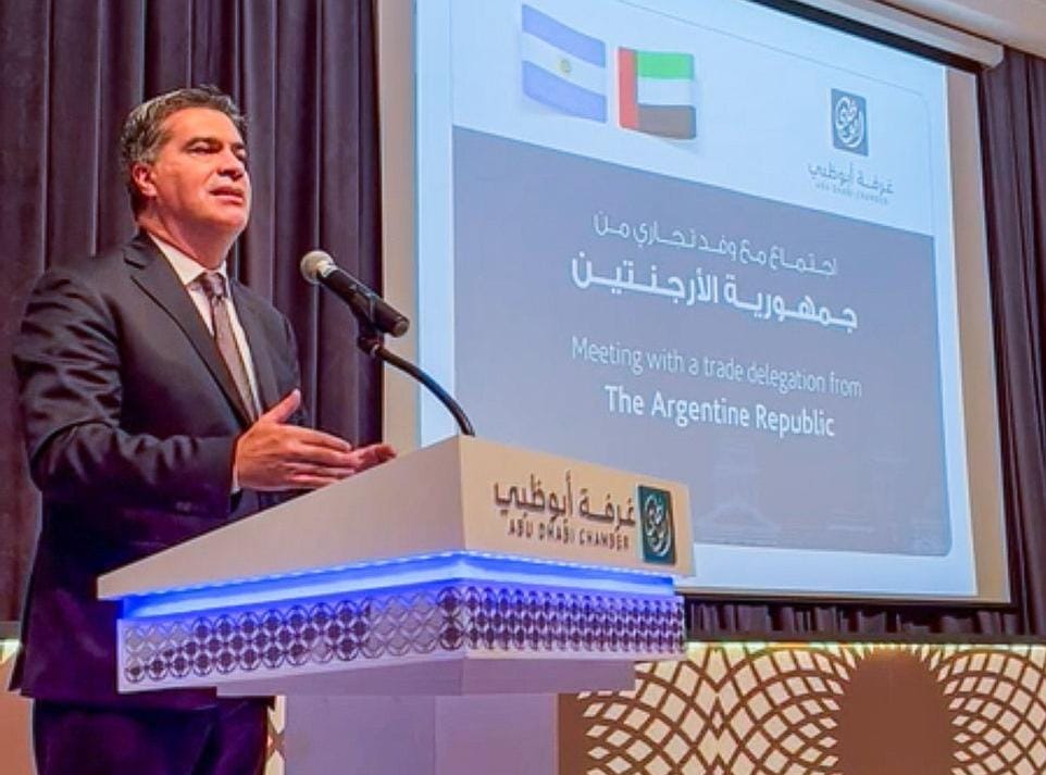 *CAPITANICH EXPUSO LAS VENTAJAS COMPETITIVAS DEL NORTE GRANDE ANTE LA CÁMARA DE COMERCIO DE ABU DHABI*