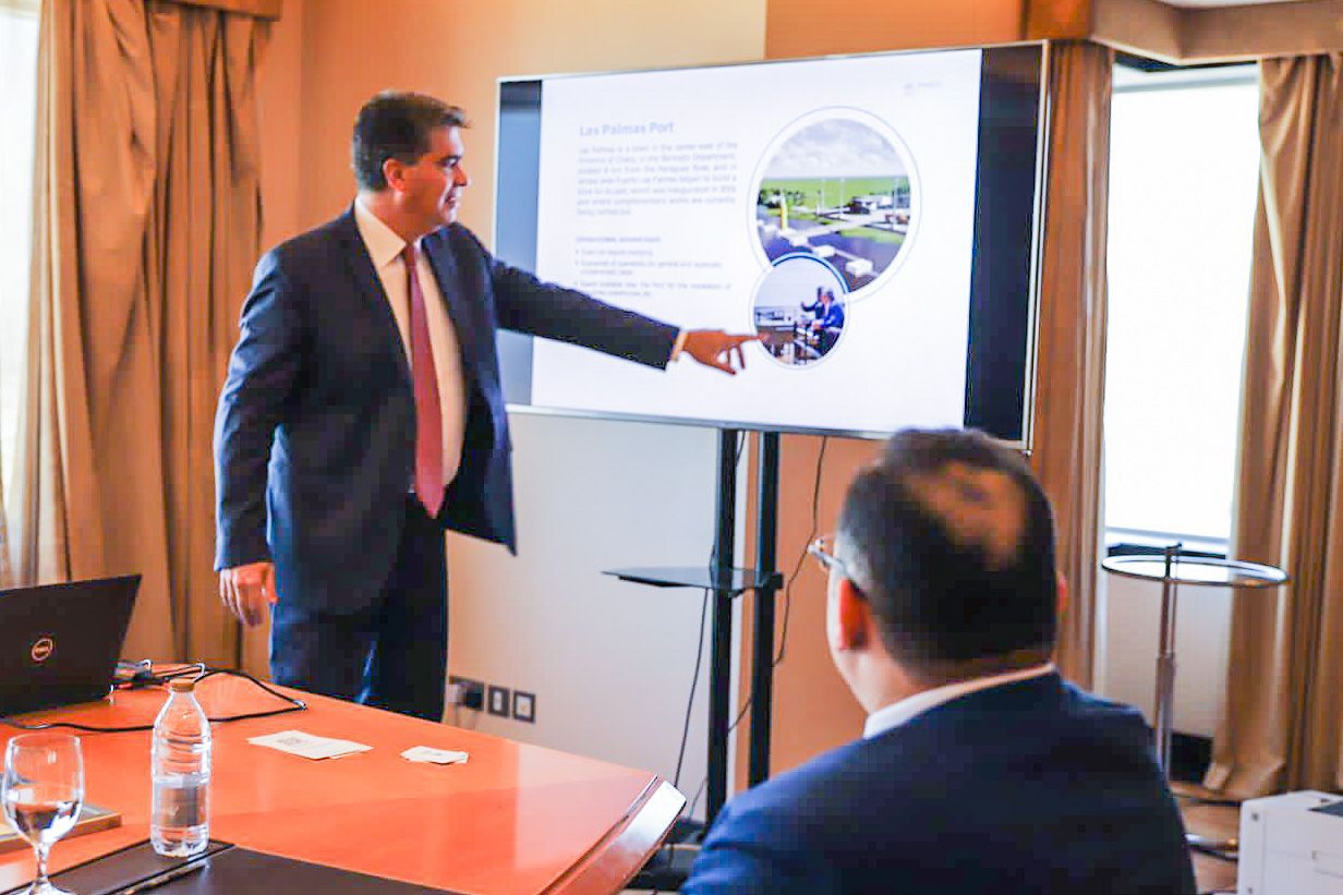 *CAPITANICH CIERRA LA MISIÓN COMERCIAL EN LOS EMIRATOS Y FORTALECE VÍNCULOS CON FONDOS DE INVERSIÓN ÁRABES Y EMPRESARIOS ARGENTINOS*