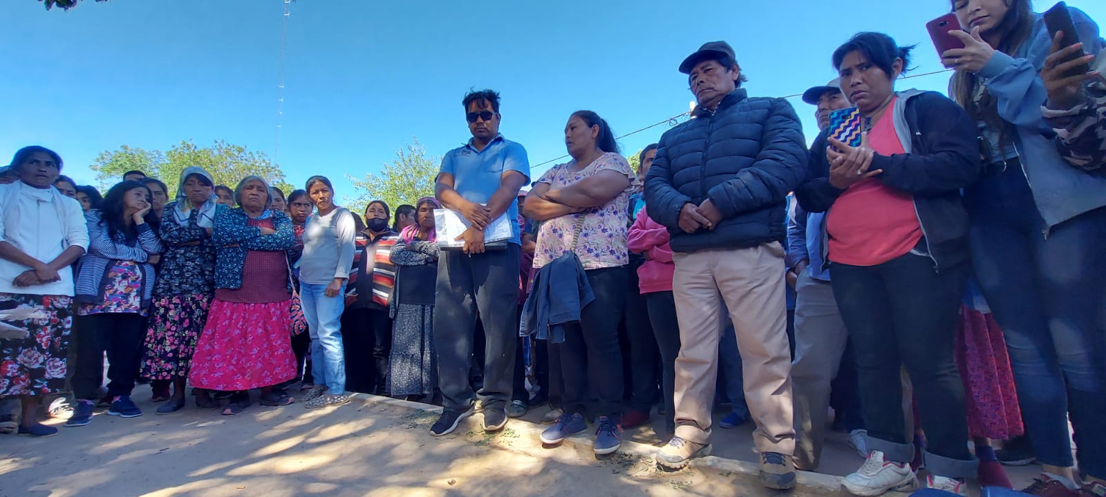 EL SAUZALITO: LOS PODERES EJECUTIVO Y JUDICIAL CONFORMARON UN ESPACIO DE DIÁLOGO CON LA COMUNIDAD WICHÍ PARA GARANTIZAR LA RESOLUCIÓN PACÍFICA DE LOS CONFLICTOS