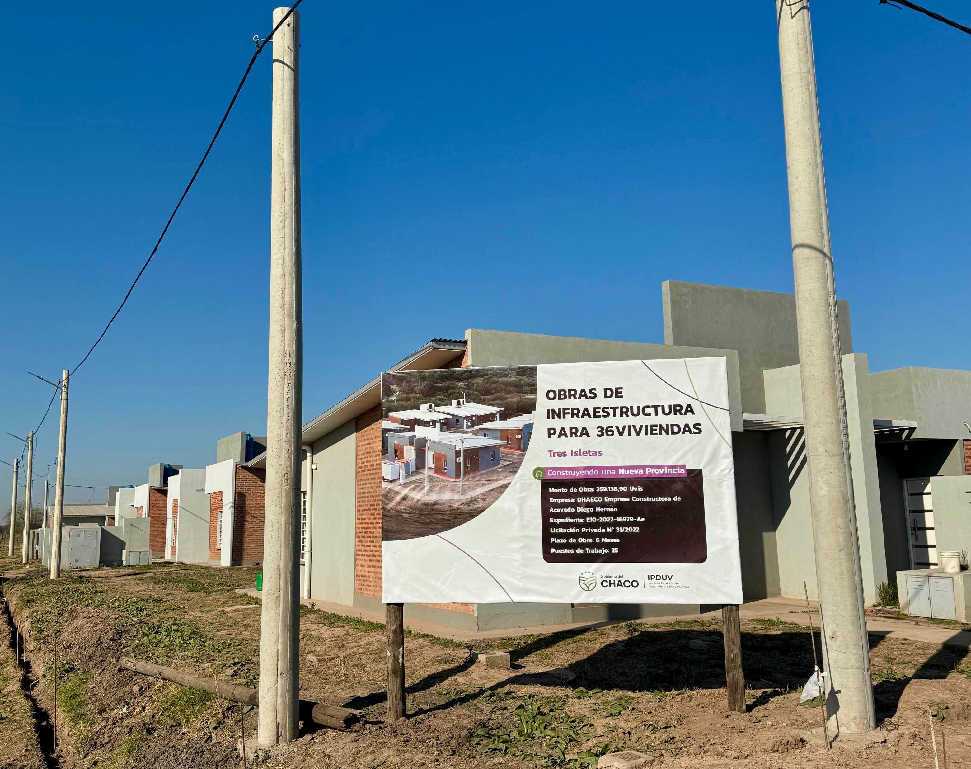 *TRES ISLETAS: CON RECURSOS PROPIOS, EL GOBIERNO PROVINCIAL EJECUTA OBRAS VITALES DE INFRAESTRUCTURA*
