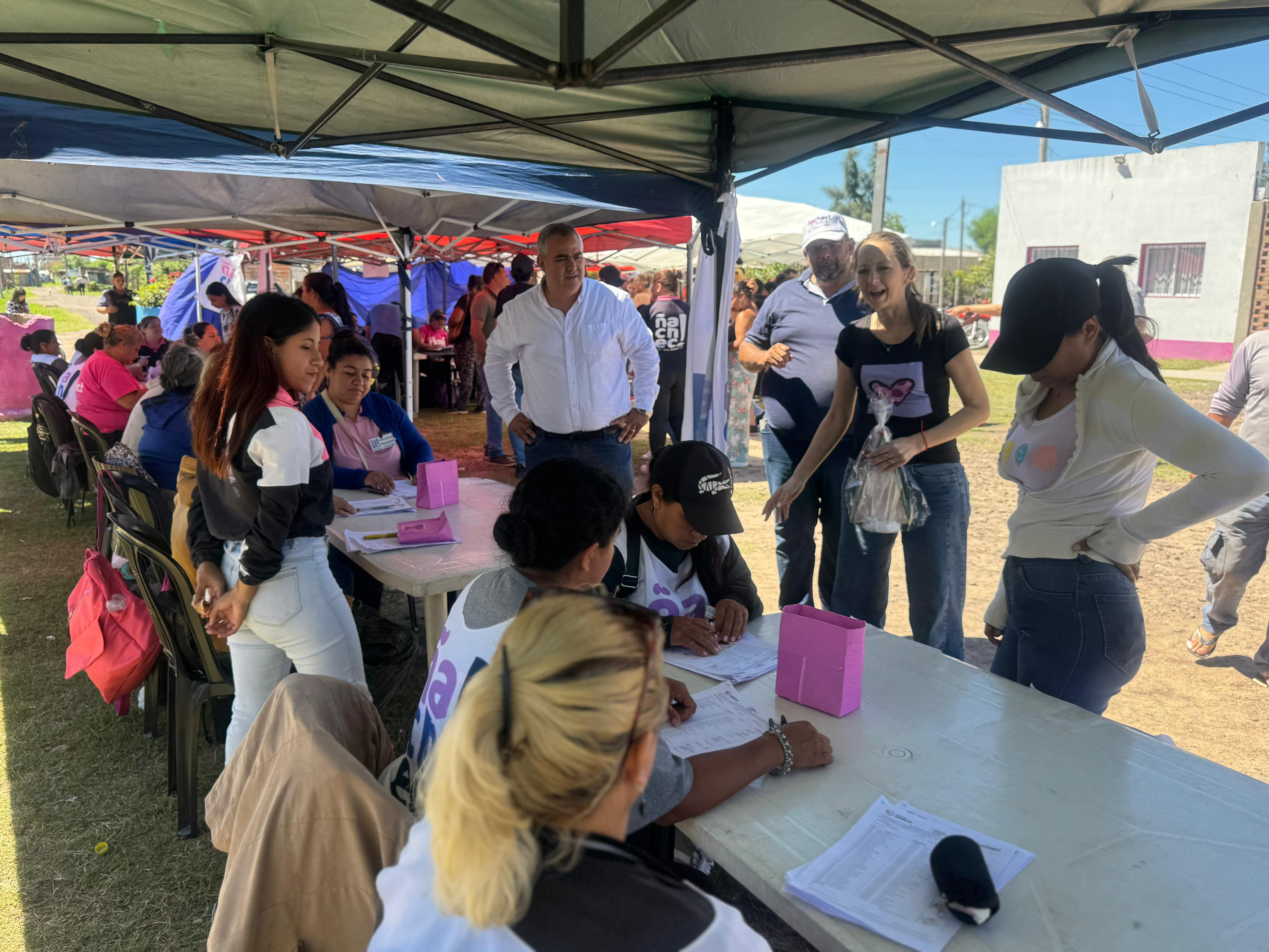 *LA RUBITA: EL MINISTRO GUTI&Eacute;RREZ CONSTAT&Oacute; ENTREGAS DEL PROGRAMA &Ntilde;ACHEC Y REAFIRM&Oacute; UNA POL&Iacute;TICA SOCIAL &ldquo;SIN INTERMEDIARIOS&rdquo;*