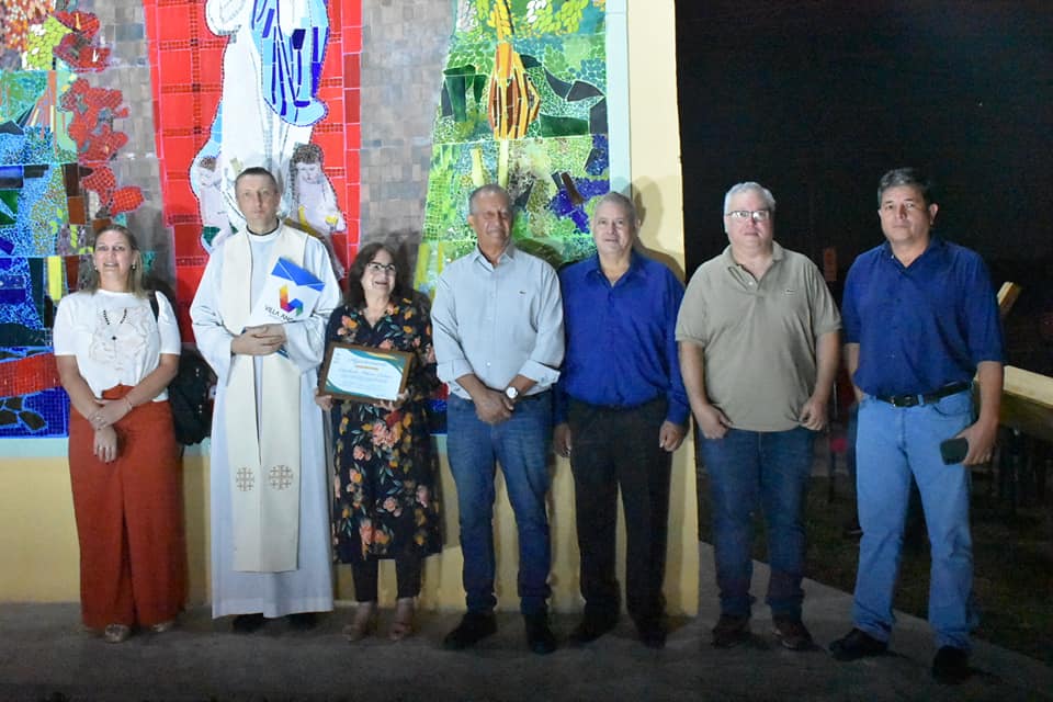 ADALBERTO PAPP INAUGURÓ EL MURAL DE LA VIRGEN DEL MESÓN EN LA ROTONDA DEL ACCESO NORTE