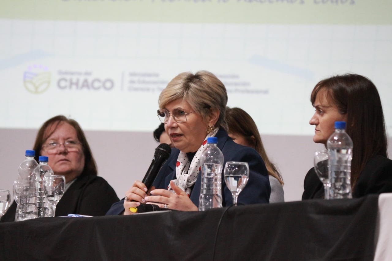 EL GOBIERNO REUNIÓ A LAS ESCUELAS DE EDUCACIÓN TÉCNICO  PROFESIONAL PARA DEBATIR LAS LÍNEAS QUE PROMUEVEN LA FORMACIÓN DE ESTUDIANTES PARA EL MUNDO DEL TRABAJO