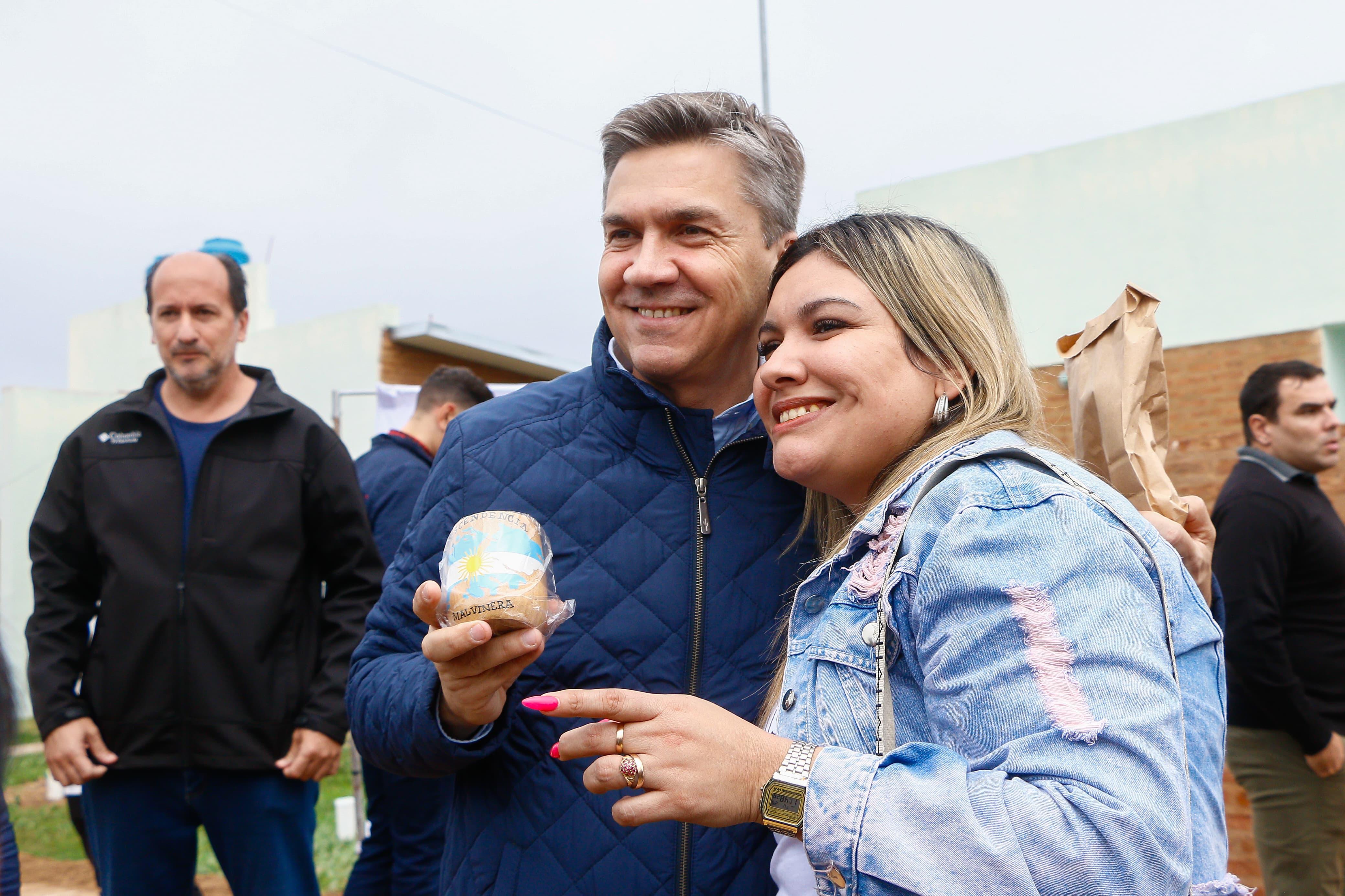 *FONTANA: ZDERO ENTREGÓ VIVIENDAS A FAMILIAS EN SITUACIÓN VULNERABLE, TRAS 14 AÑOS DE ESPERA*