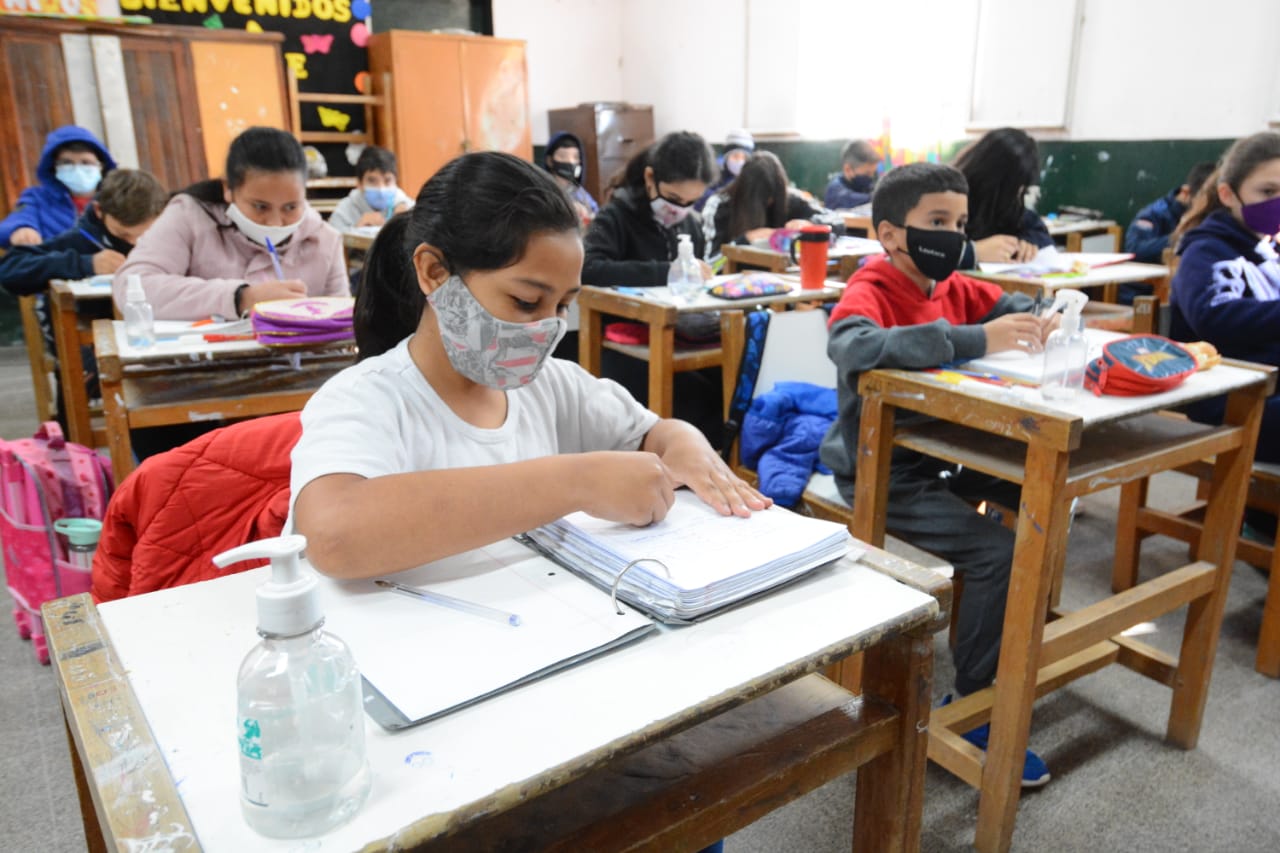 *LA PRÓXIMA SEMANA HABRÁ PRESENCIALIDAD PLENA EN TODAS LAS ESCUELAS DE LA PROVINCIA*