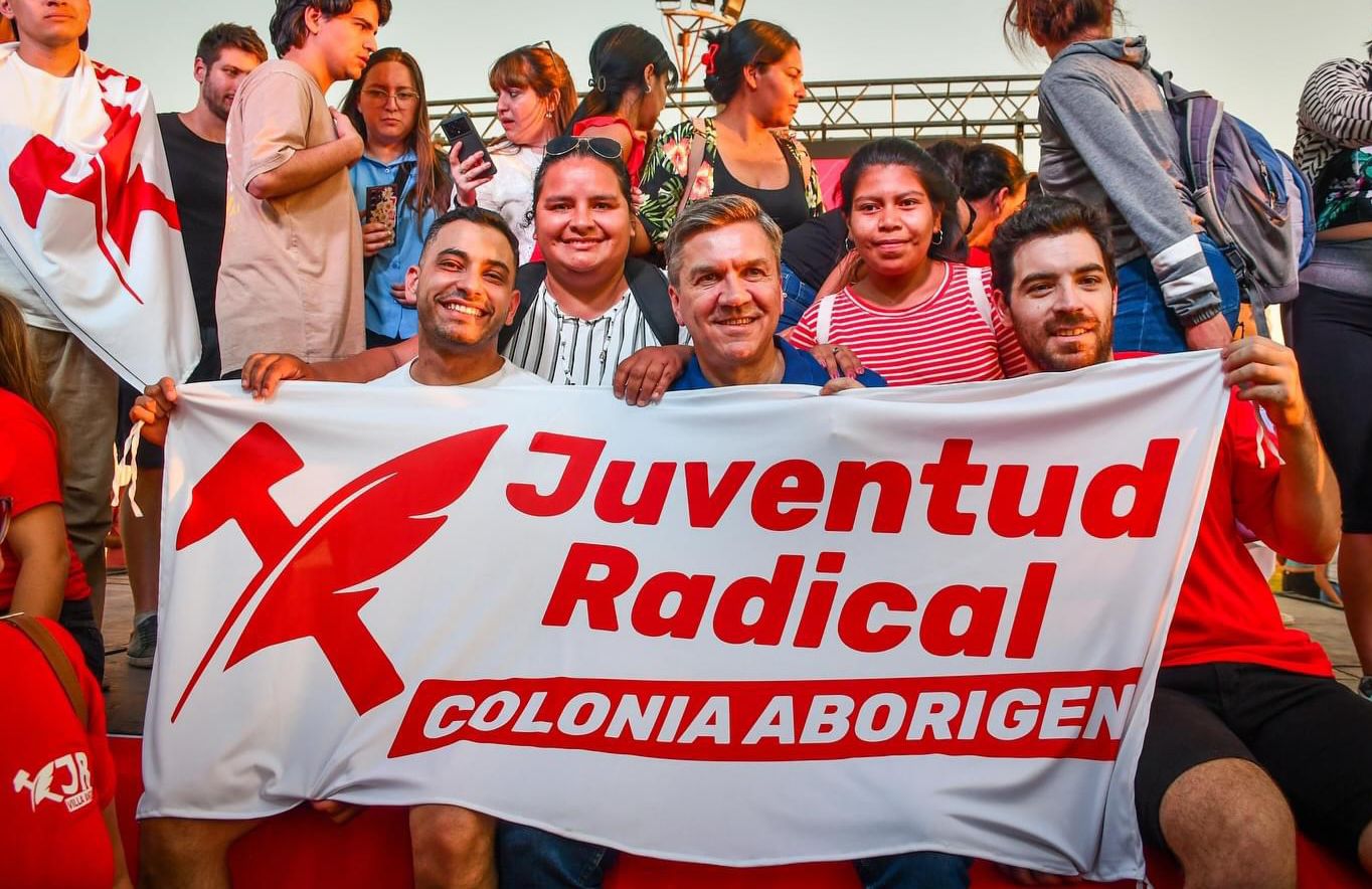 *VILLA ÁNGELA: CON UNA GRAN PARTICIPACIÓN DE JÓVENES SE REALIZÓ EL CONGRESO PROVINCIAL DE LA JUVENTUD RADICAL*