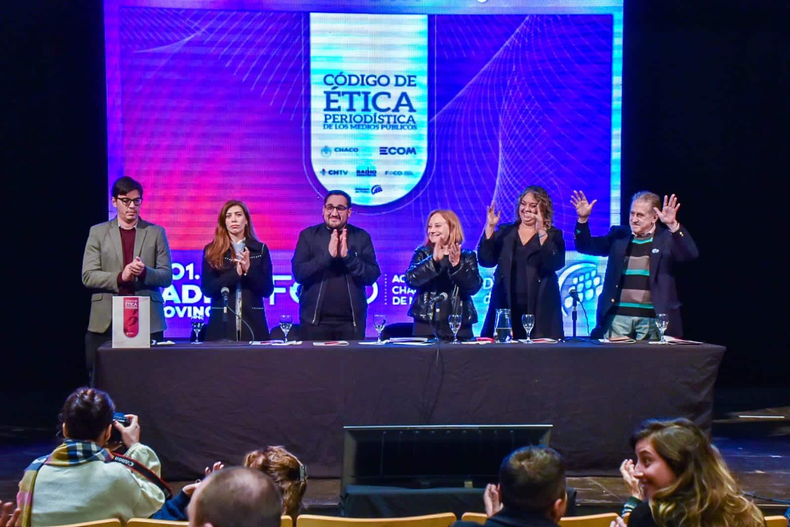 *EL GOBIERNO DEL CHACO PRESENTÓ EL CÓDIGO DE ÉTICA PERIODÍSTICA DE MEDIOS PÚBLICOS*
