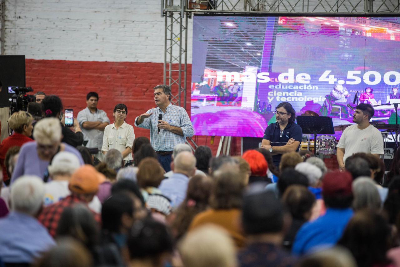 *PREVENCIÓN DE CONSUMOS PROBLEMÁTICOS: CAPITANICH RECORRIÓ UN CENTRO TERAPÉUTICO Y GARANTIZÓ ACOMPAÑAMIENTO*
