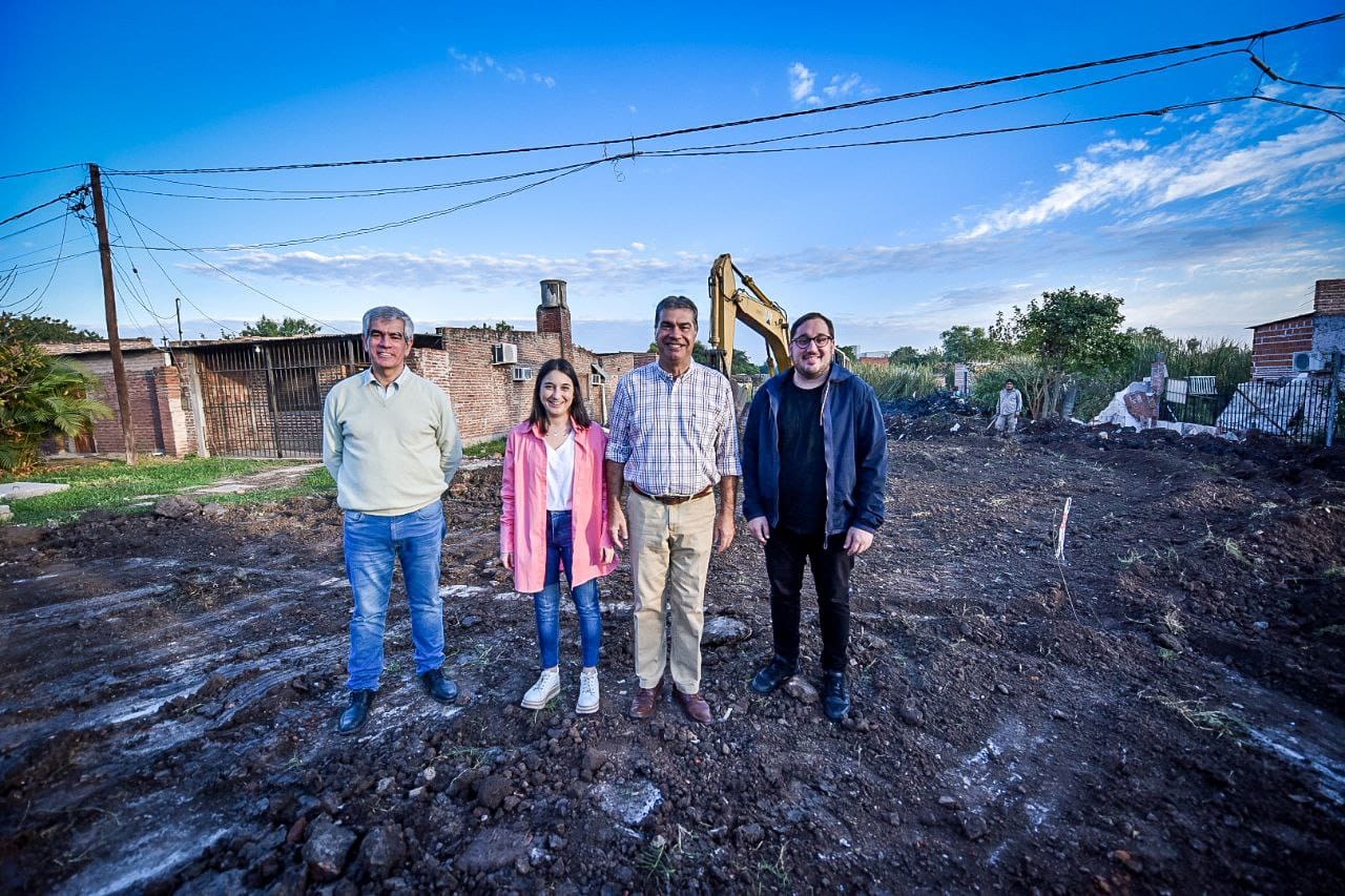 *CAPITANICH Y PEREZ PONSVERIFICARON EL AVANCE DE OBRAS DE PAVIMENTO EN RESISTENCIA*