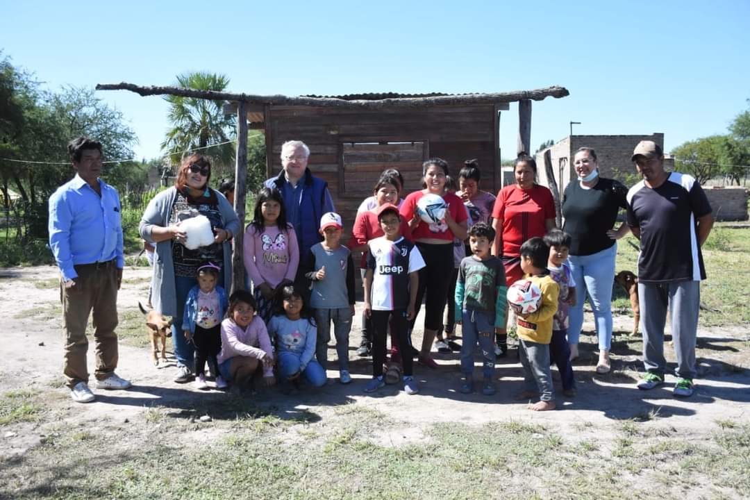 VILLA ANGELA:  FUNCIONARIOS MUNICIPALES VISITARON PUEBLOS ORIGINARIOS 