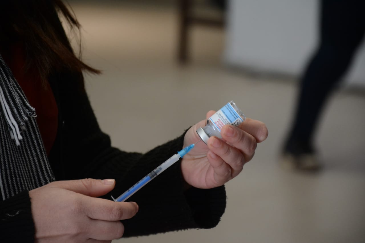 EN SINTONÍA CON NACIÓN, CHACO AMPLIARÁ LA DOSIS DE REFUERZO CONTRA COVID-19 PARA NIÑOS Y NIÑAS DE 6 MESES A 2 AÑOS