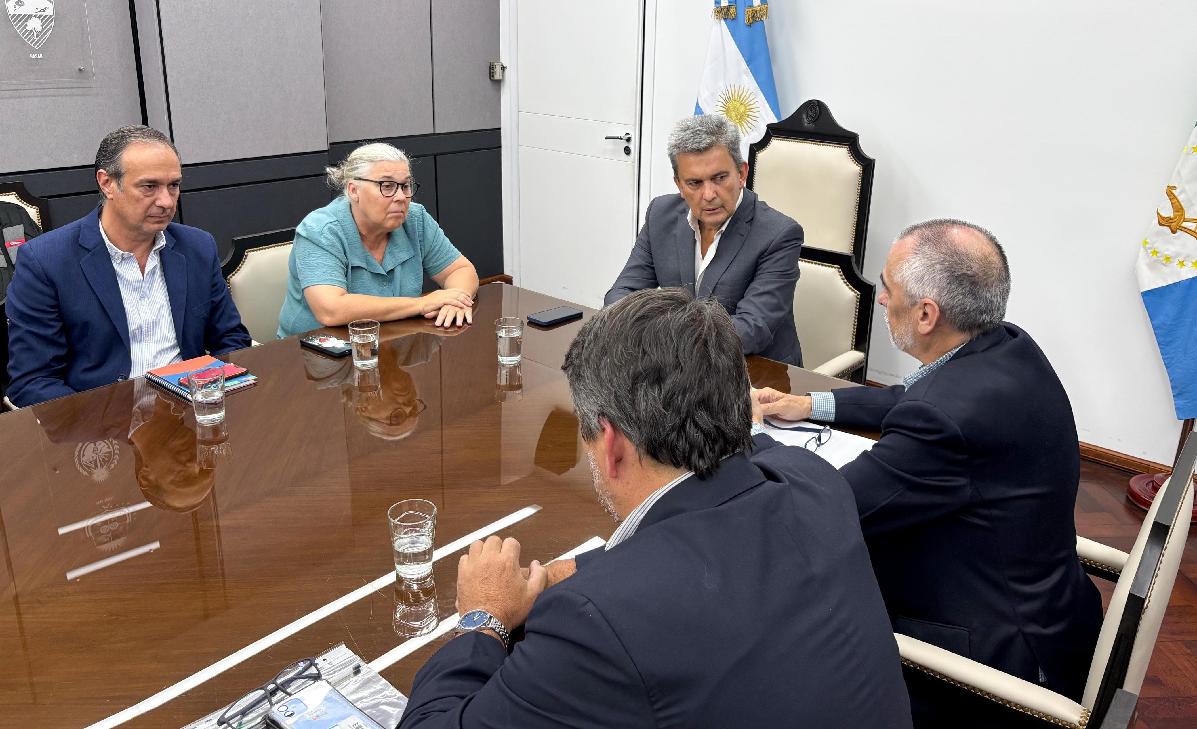 ACUERDO: CHACO Y SENASA FORTALECEN ACCIONES EN SEGURIDAD ALIMENTARIA