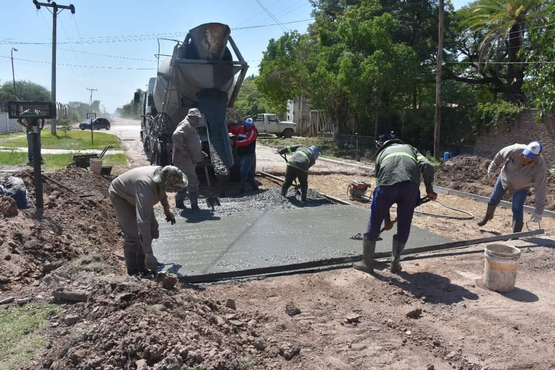 VILLA ANGELA :AVANZAN LAS OBRAS EN LA CIUDAD