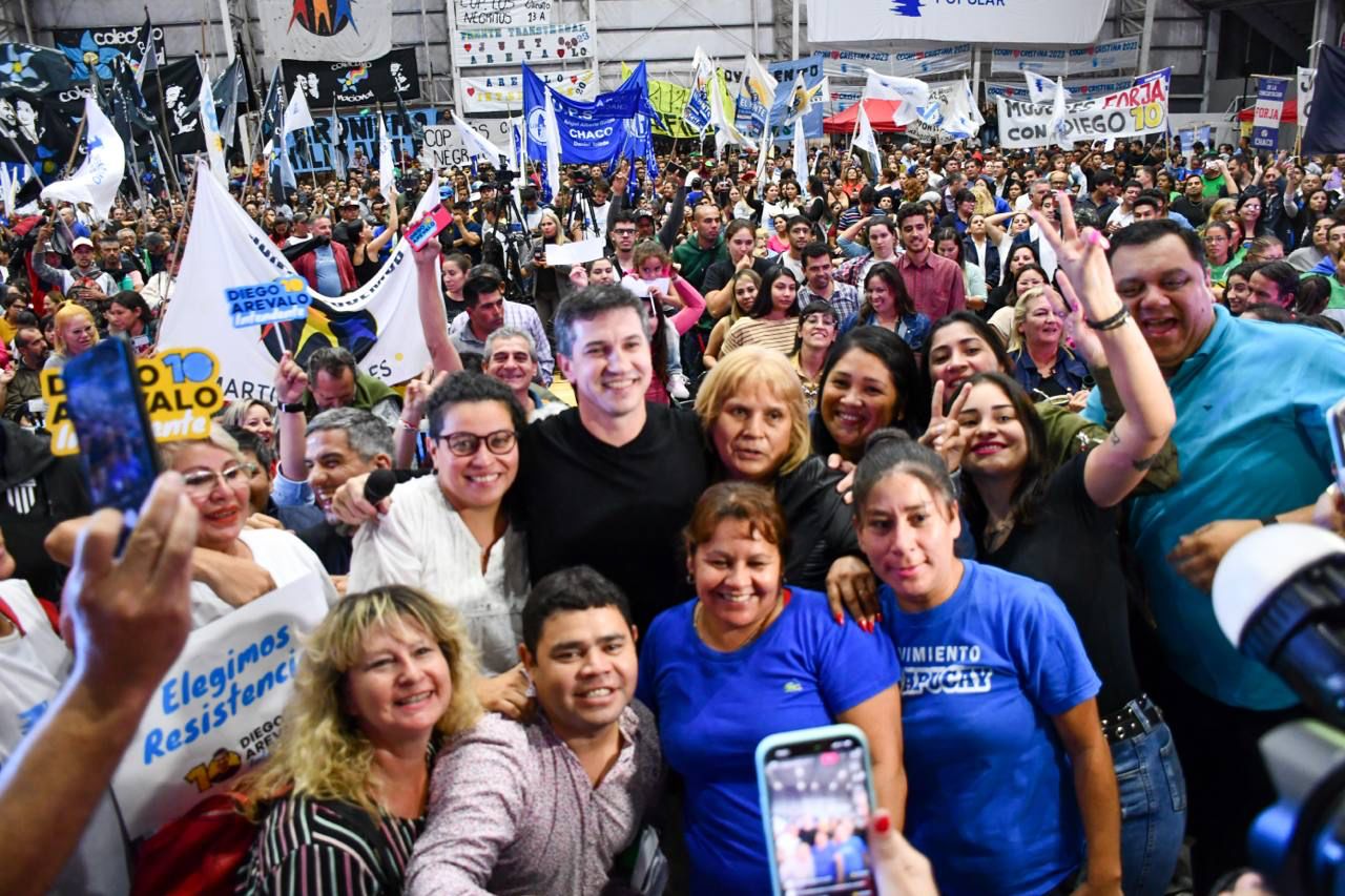 *“ESTAMOS LISTOS PARA TRANSFORMAR  RESISTENCIA”, DIJO DIEGO ARÉVALO ANTE UNA MULTITUD*